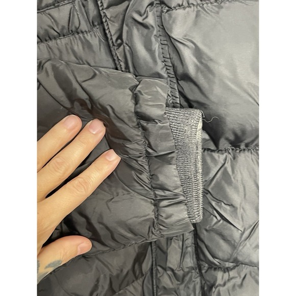 Tommy Hilfiger Men's Puffer Jacket Size Large Black Hooded Full Zip - Excellent! - Picture 4 of 9